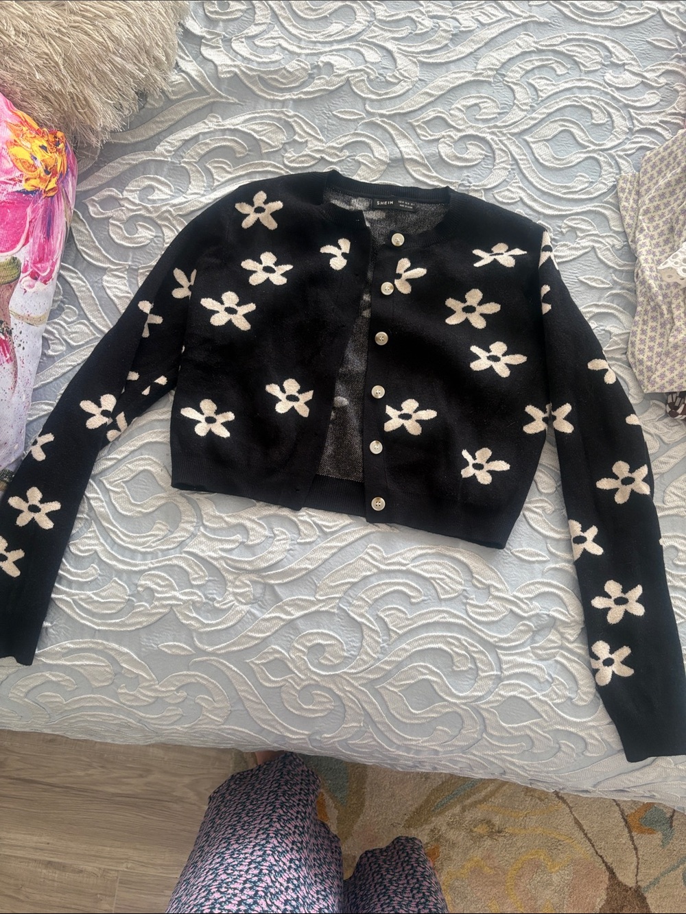 Black Floral Button-Up Cropped Cardigan
